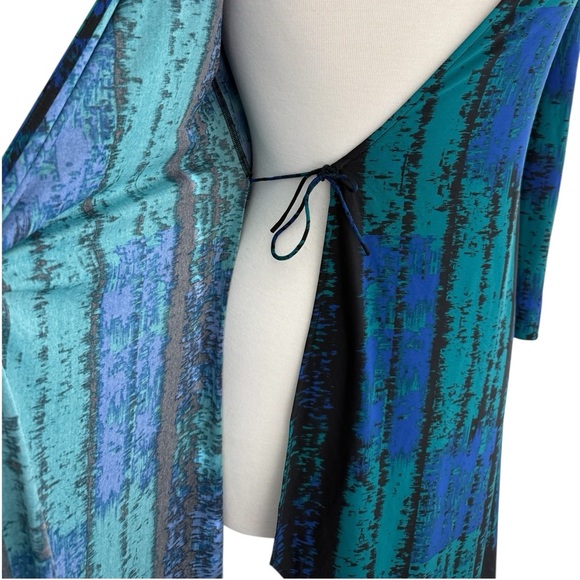 BCBG MaxAzria Adele Print Wrap Dress Size Small - Picture 3 of 9